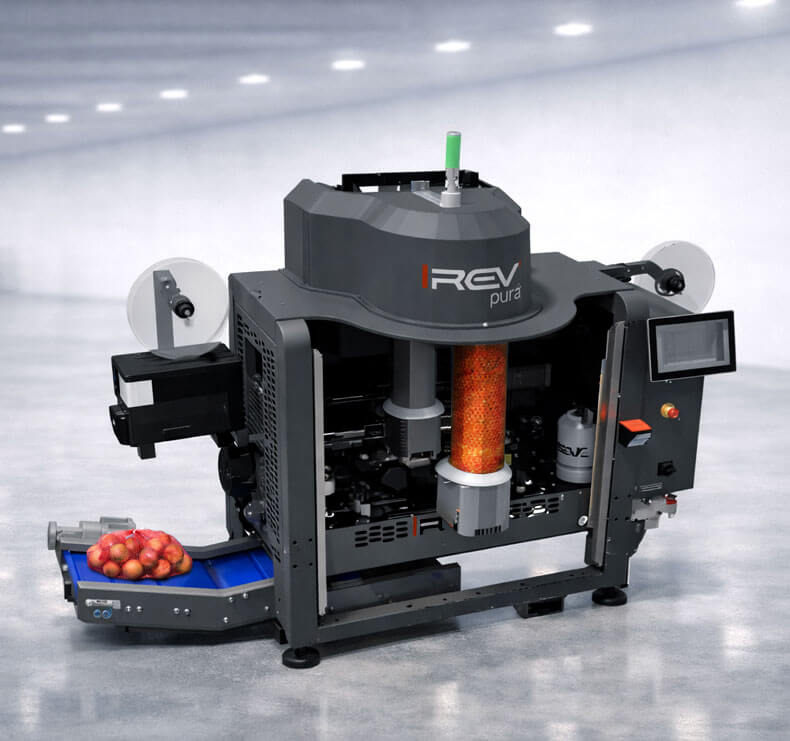 Empacadora y enmalladora REV Pura para frutas y hortalizas en centro de distribución agroindustrial